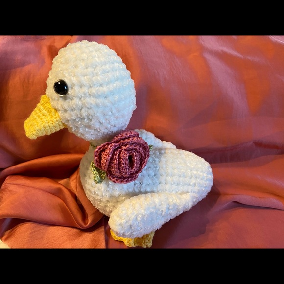 Mrs Duckling - Picture 2 of 2